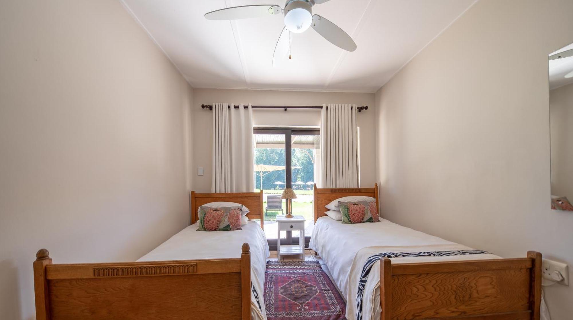 Wildehondekloof Game Lodge Matjiesrivier  Bilik gambar